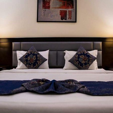 Al Balad Inn Corniche Джеда Екстериор снимка
