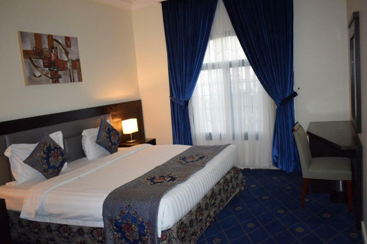 Al Balad Inn Corniche Джеда Екстериор снимка