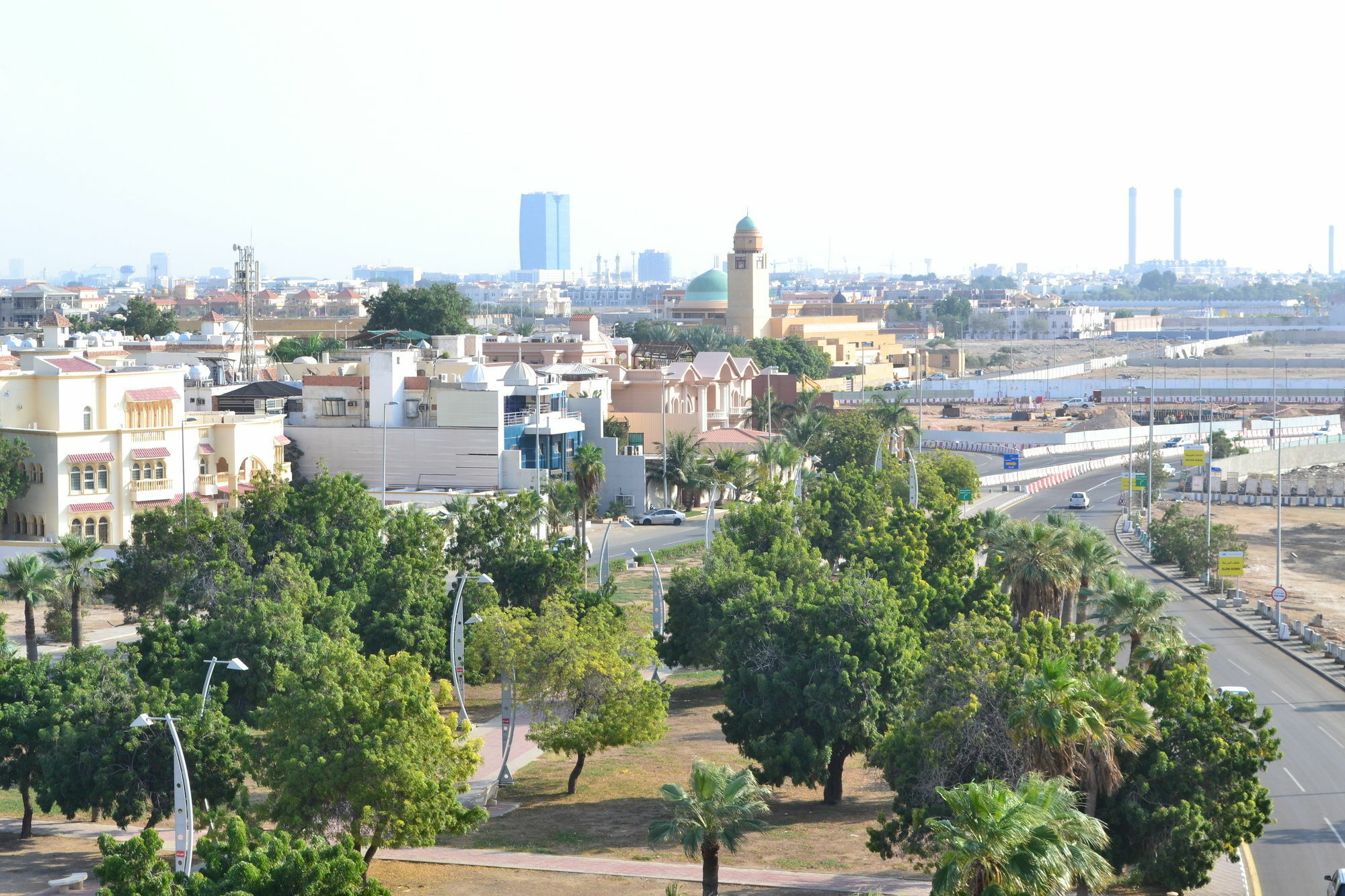 Al Balad Inn Corniche Джеда Екстериор снимка